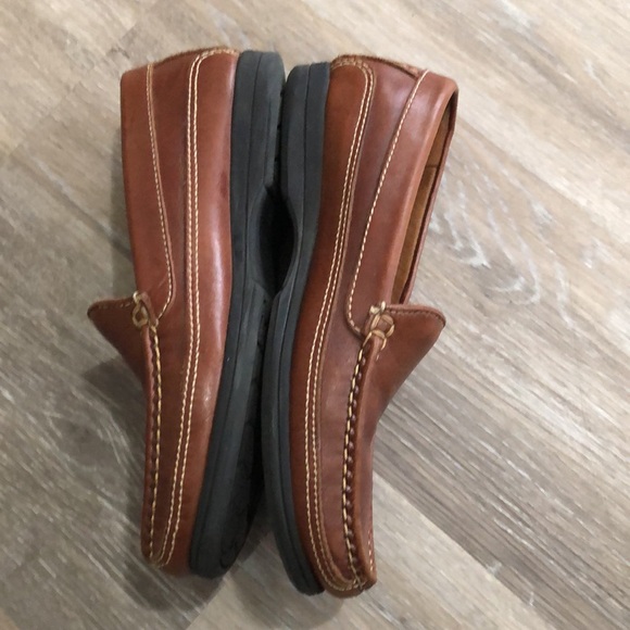 Dockers Slip-On Leather Loafers - Picture 4 of 6